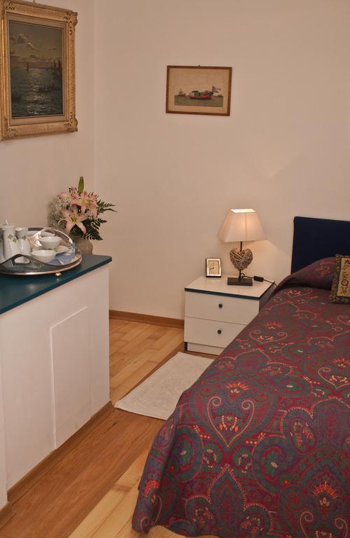 B&B Better Trieste Phòng bức ảnh
