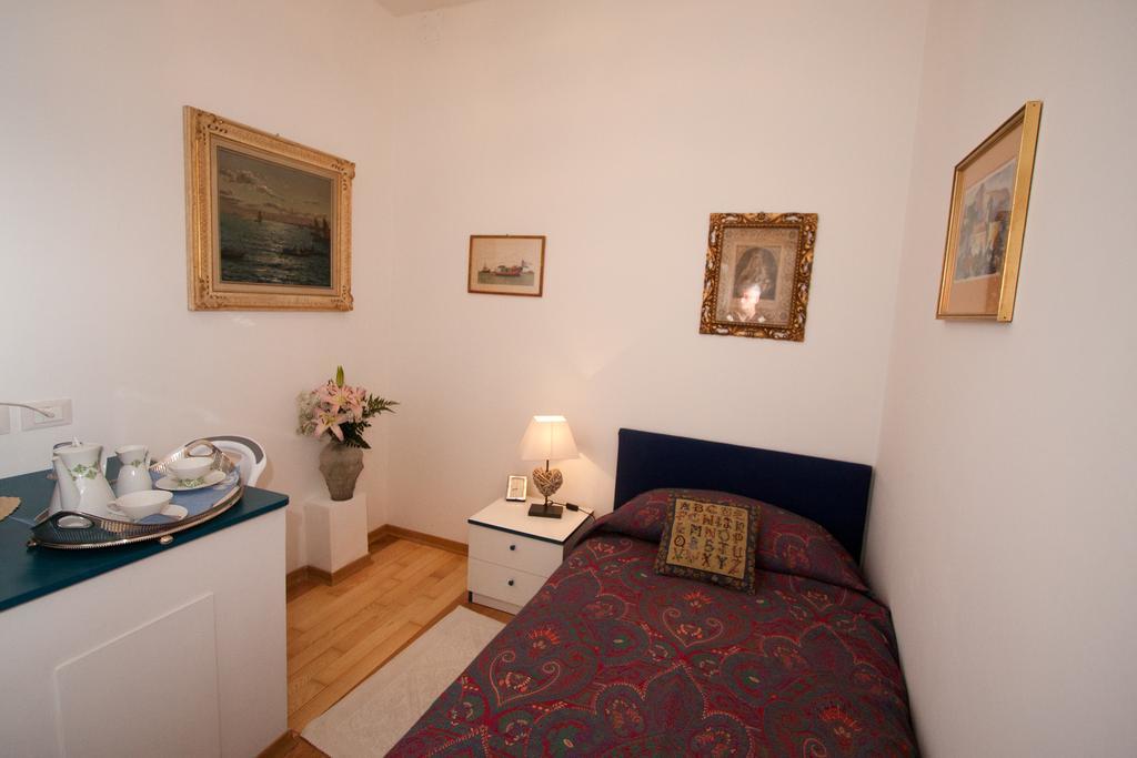 B&B Better Trieste Phòng bức ảnh